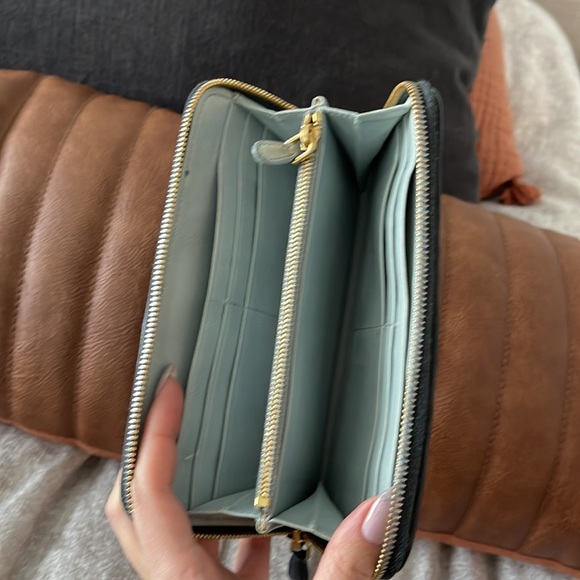 Prada Wallet - Picture 6 of 11